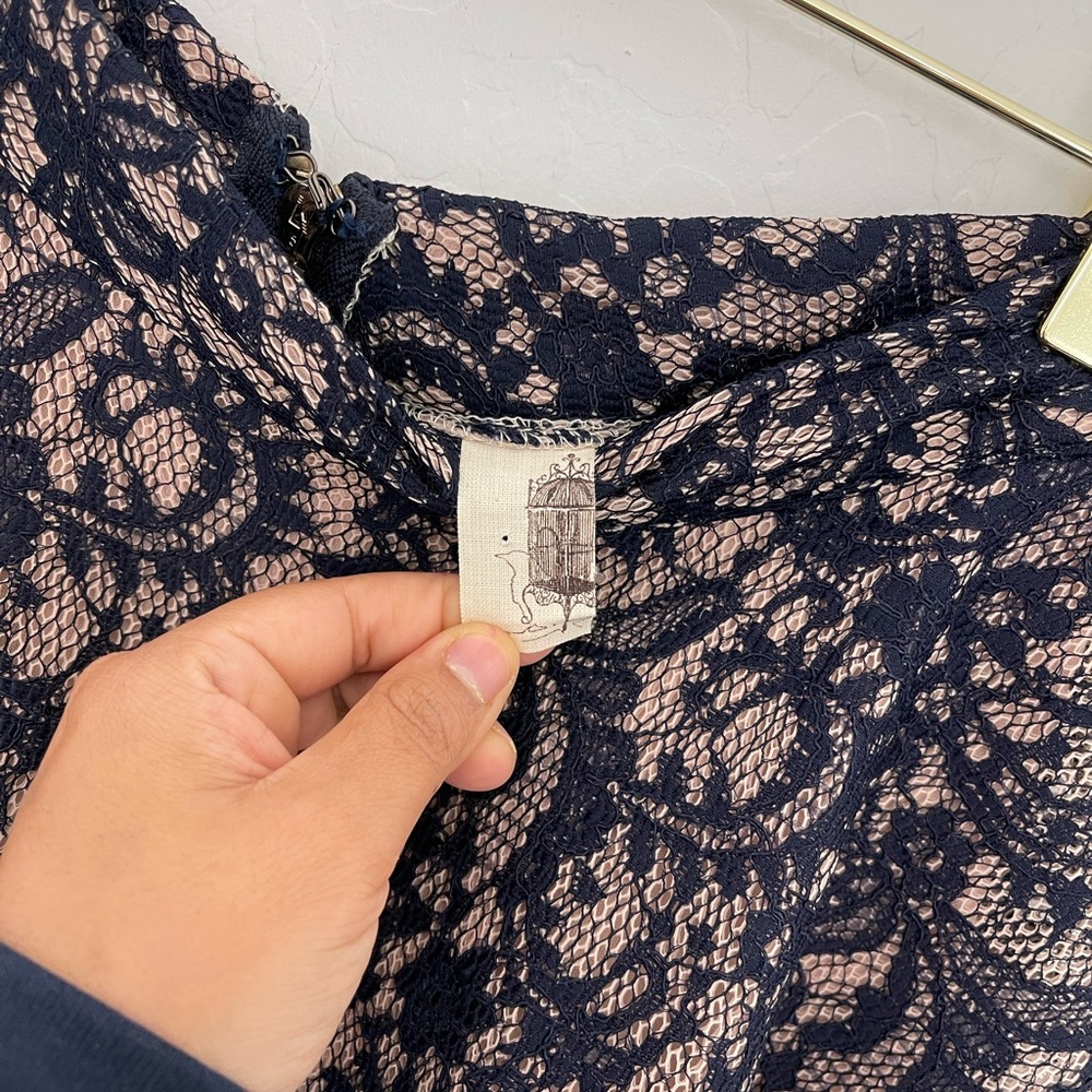Vanessa Virginia Anthropologie Navy Blue Lace Flare Skirt Sz Small - Picture 6 of 8